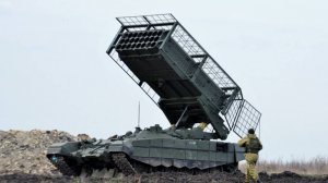 «Солнцепек» накрыл огнем опорный пункт ВСУ. Лучшее видео из зоны СВО